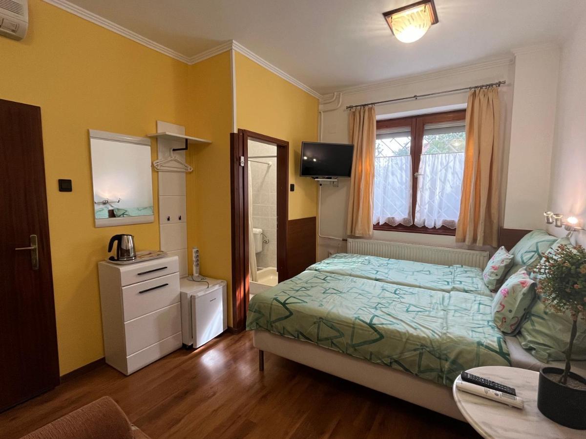Hotel Tang House 唐舍 Budapest Esterno foto