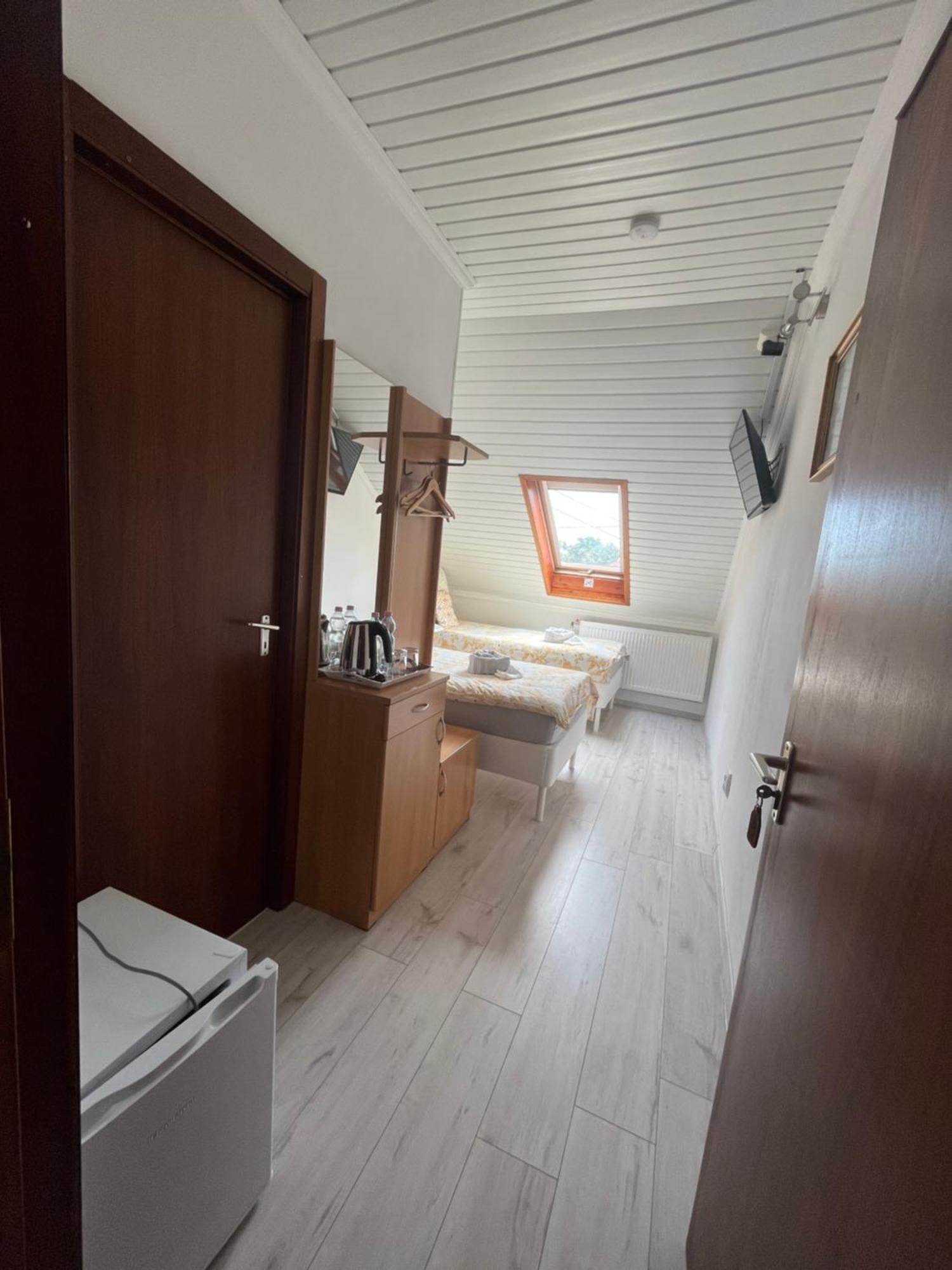 Hotel Tang House 唐舍 Budapest Esterno foto