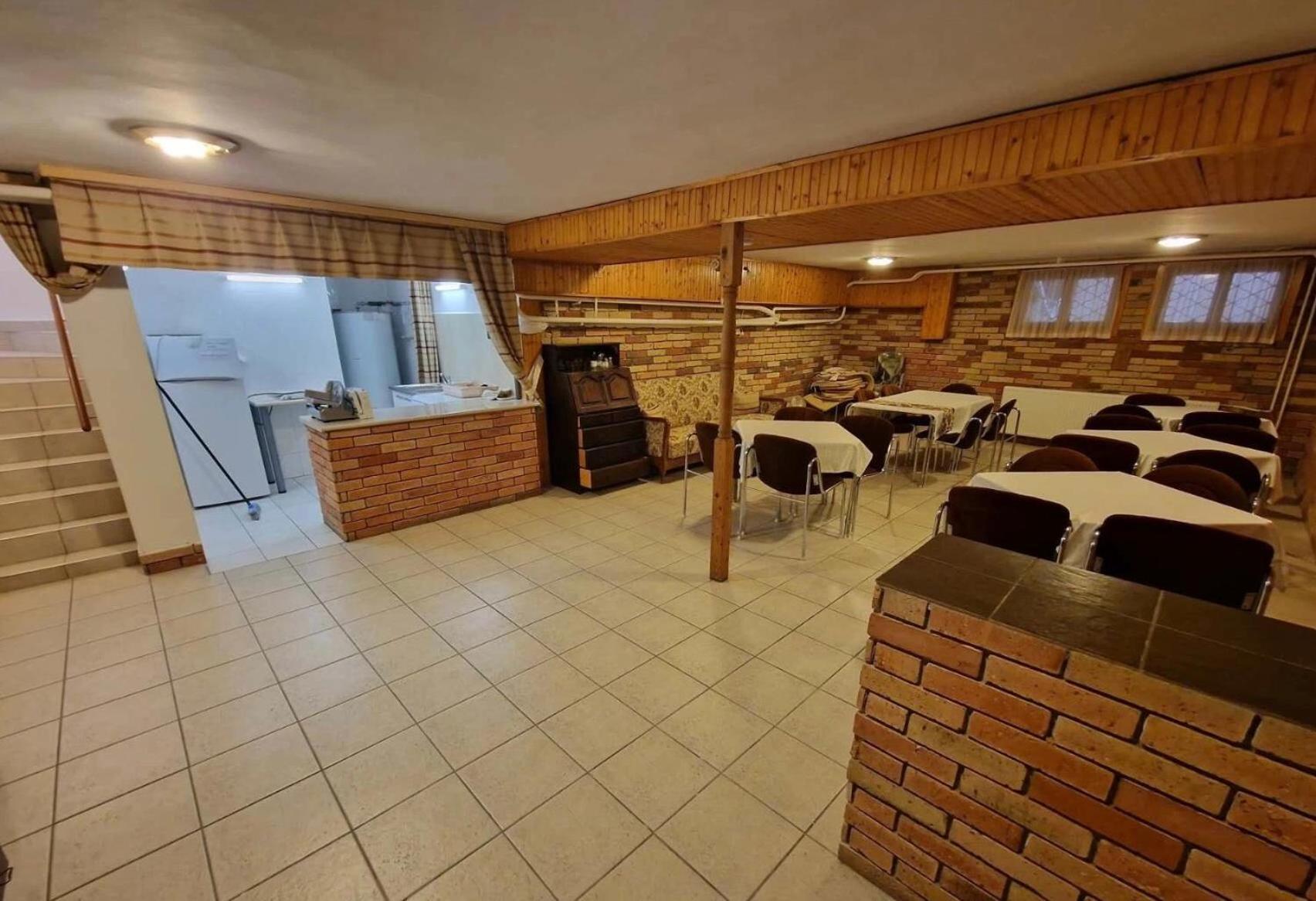Hotel Tang House 唐舍 Budapest Esterno foto